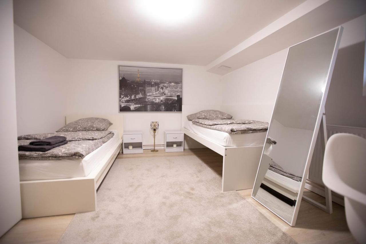 Apartment 80qm - 4 - Private Parking - Keller-basement - Mallibase